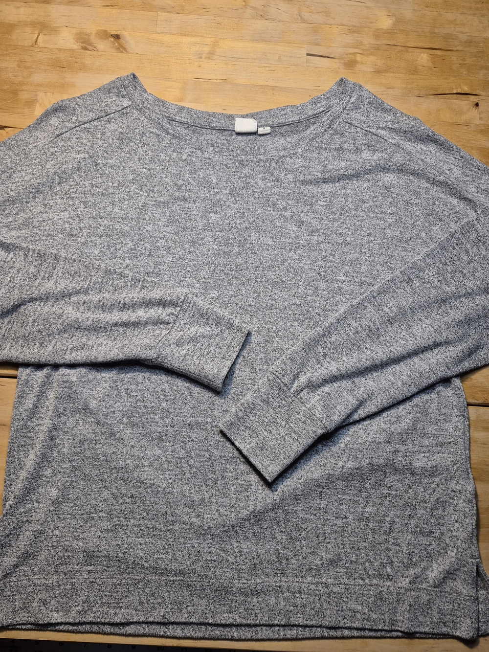GAP Women's Heather Gray Long Sleeve Pullover Top 2816